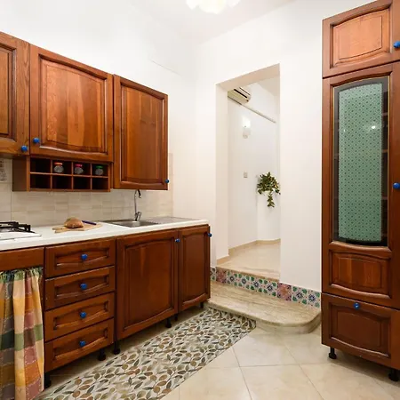 Appartement Downtown San Vito *